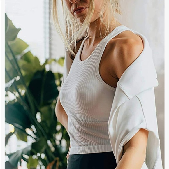 Women’s Ribbed Racerback Crop Tank - Small - Picture 3 of 10